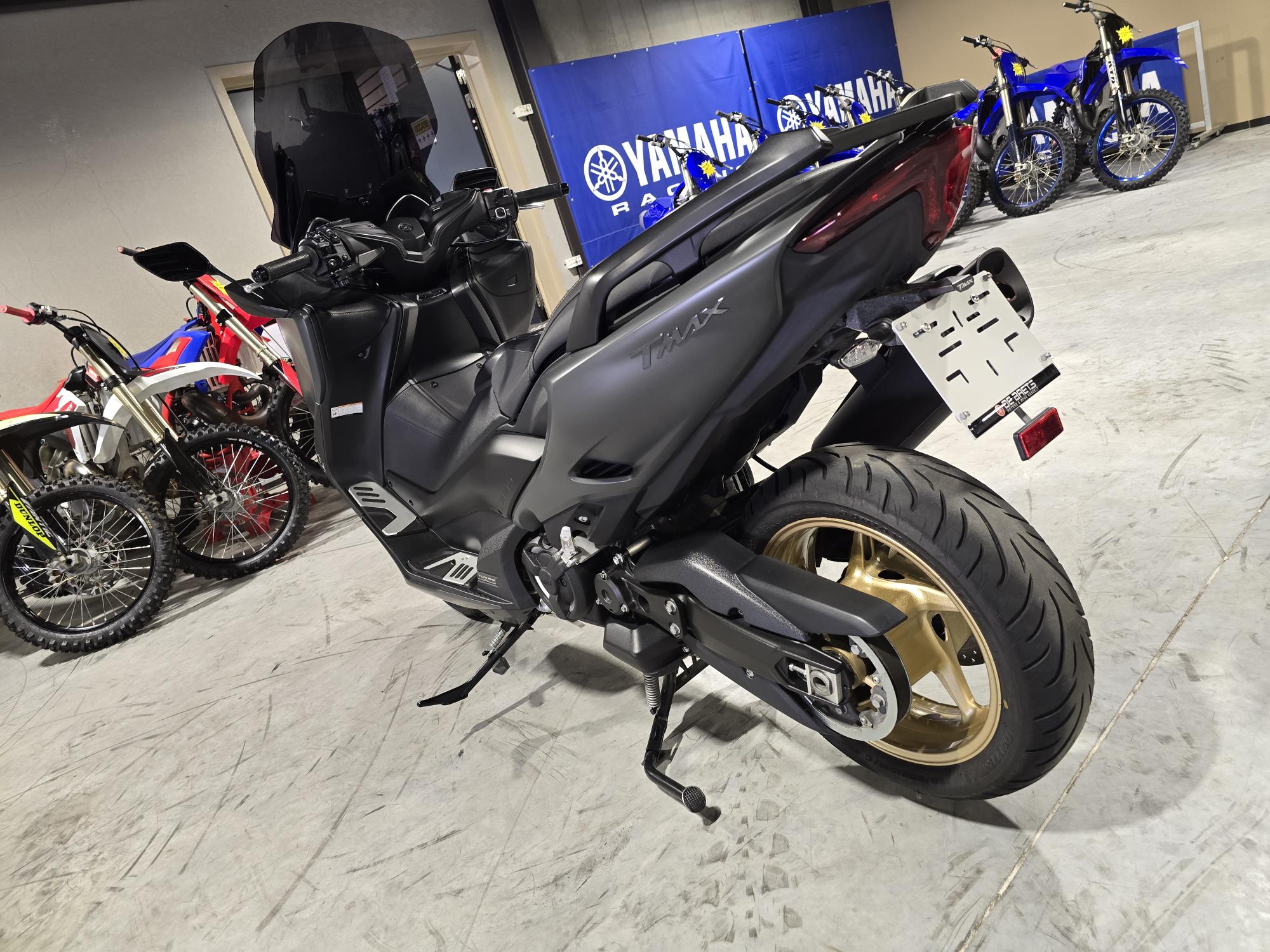 Yamaha TMAX TECH MAX - Image 8
