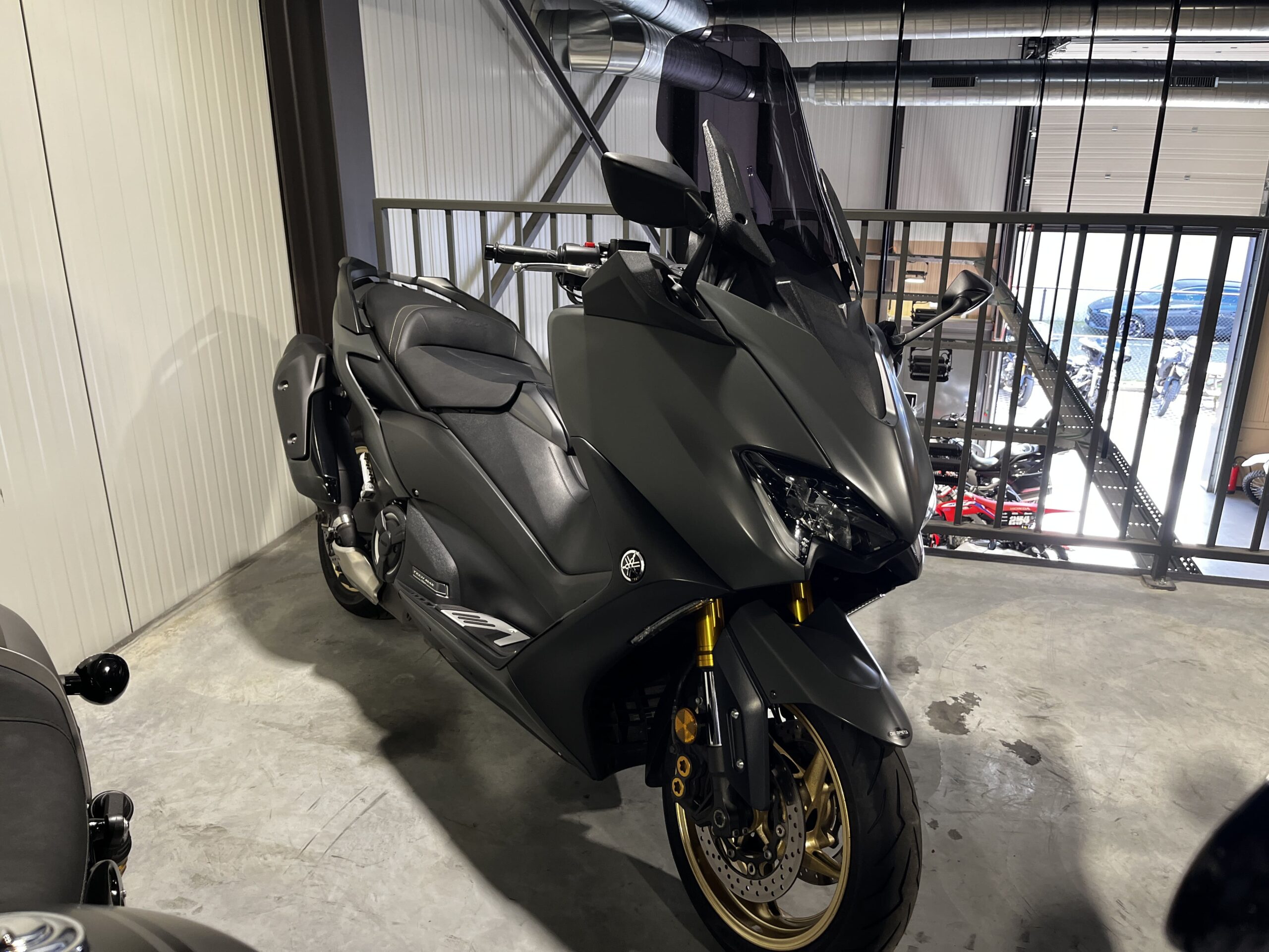 Yamaha TMAX TECH MAX